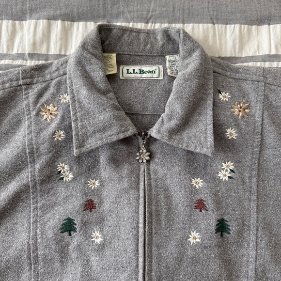 L.L. Bean Vintage Women's Gray Zip Jacket Floral Embroidery 100% Cotton Sz 12 - Picture 3 of 9